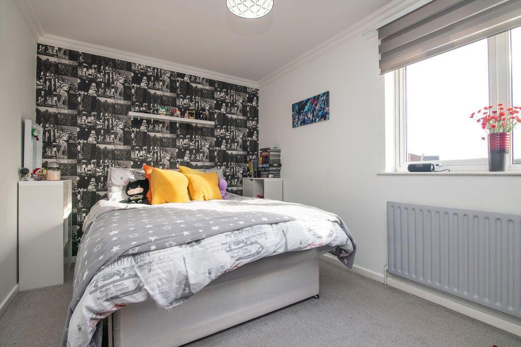 Additional property image - Huntington Close, Winyates East, Redditch, B98 0NF