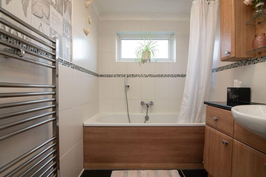 Additional property image - Huntington Close, Winyates East, Redditch, B98 0NF