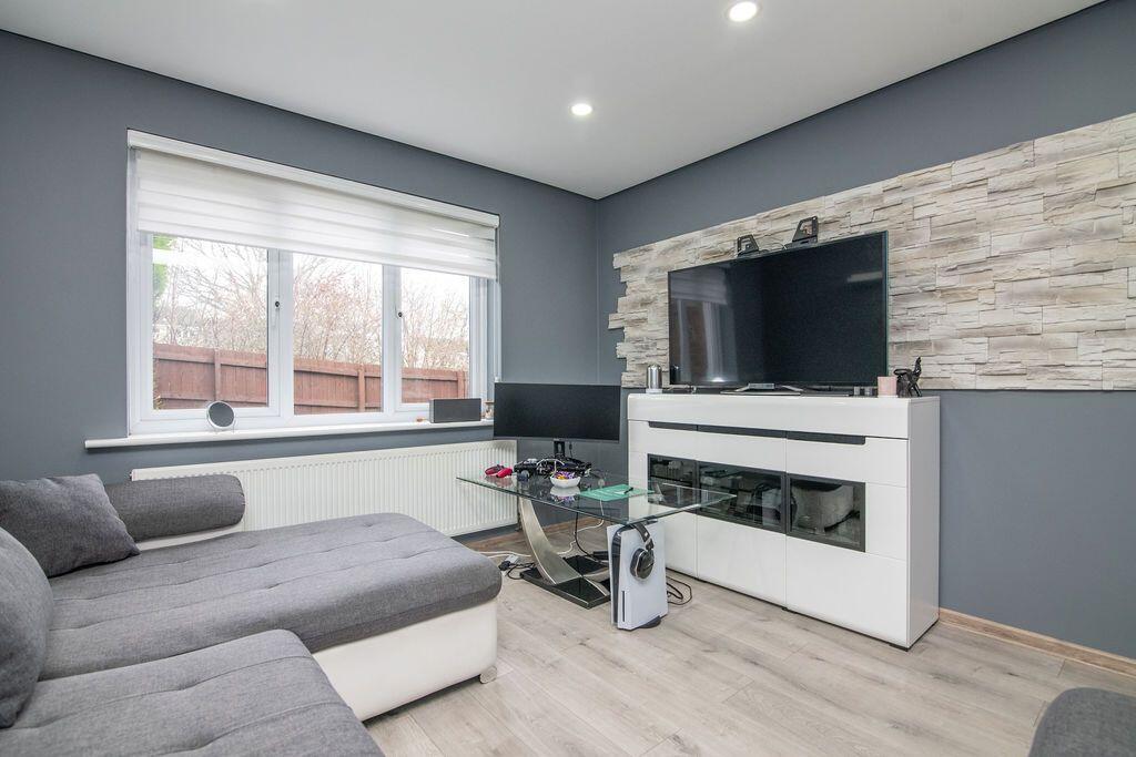 Additional property image - Mordiford Close, Redditch, B98 0LD