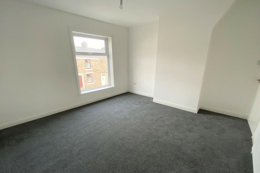 Additional property image - Lynwood Avenue, Darwen, BB3 0HZ