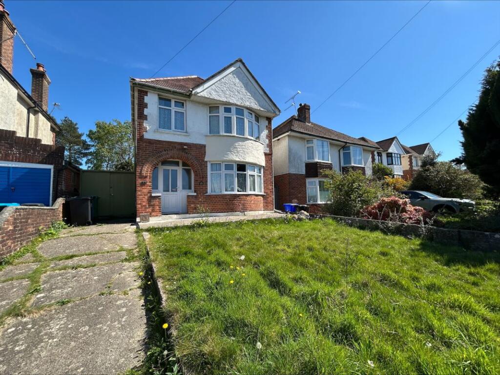 Main image of property: 33 Runton Road, Poole, Dorset, BH12 1NX