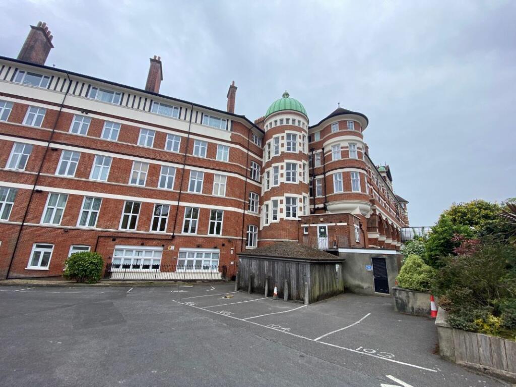 Main image of property: Flat 35 Burlington East Mansions, 11 Owls Road, Bournemouth, Dorset, BH5 1AT