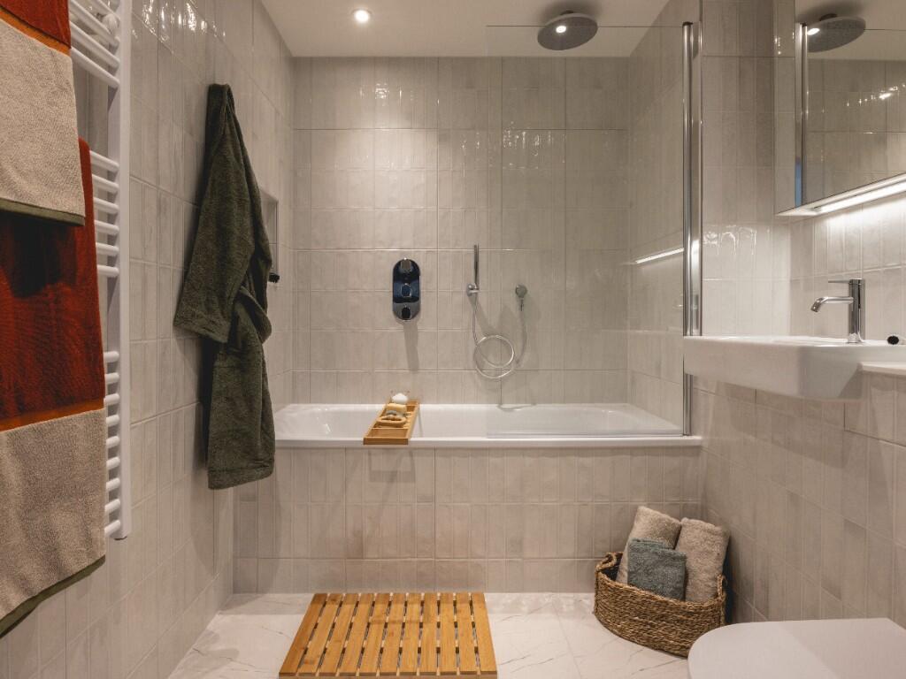 Main image of property: Milne Avenue, Cambridge, Cambridgeshire, CB3