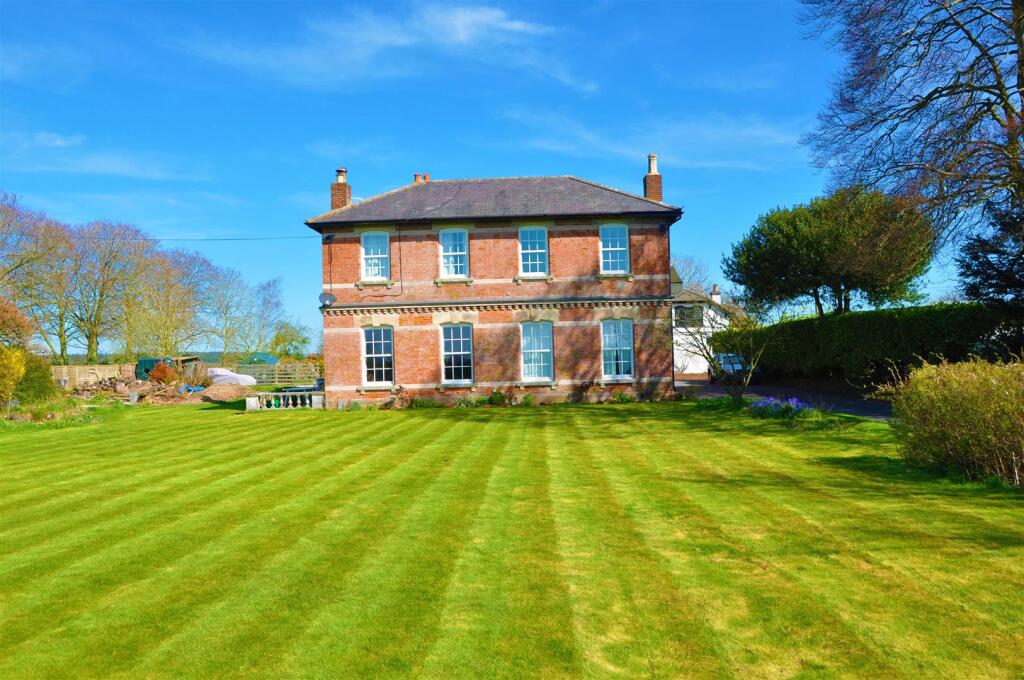 Main image of property: Weyhill Road, Andover