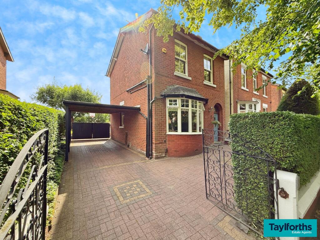 Main image of property: Grosvenor Place, Ashton-On-Ribble, PR2