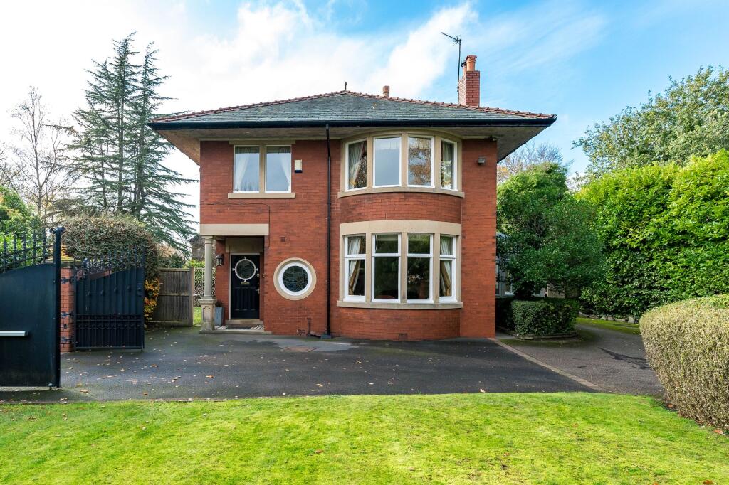 Main image of property: Garstang Road, Fulwood, PR2