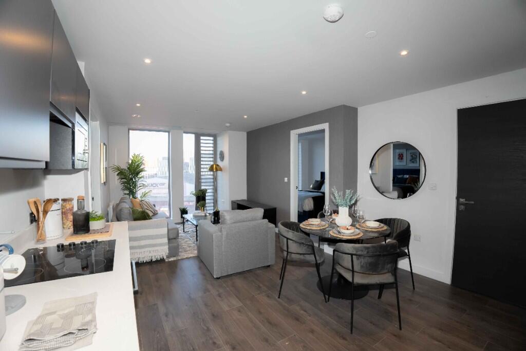 Main image of property: Greengate, Manchester, Greater Manchester, M3