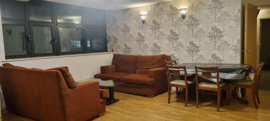 Additional property image - Landmark House, 11 Broadway, Bradford, West Yorkshire, BD1