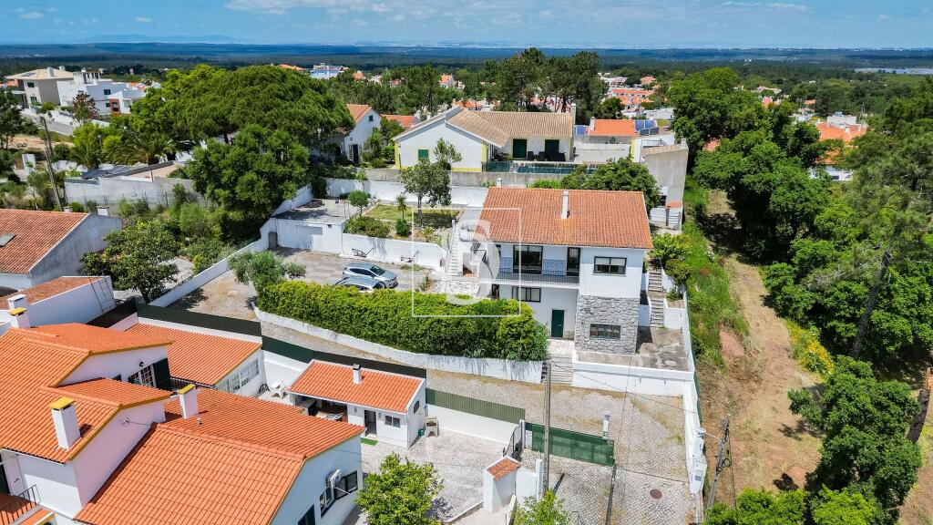 Main image of property: Setúbal, Sesimbra