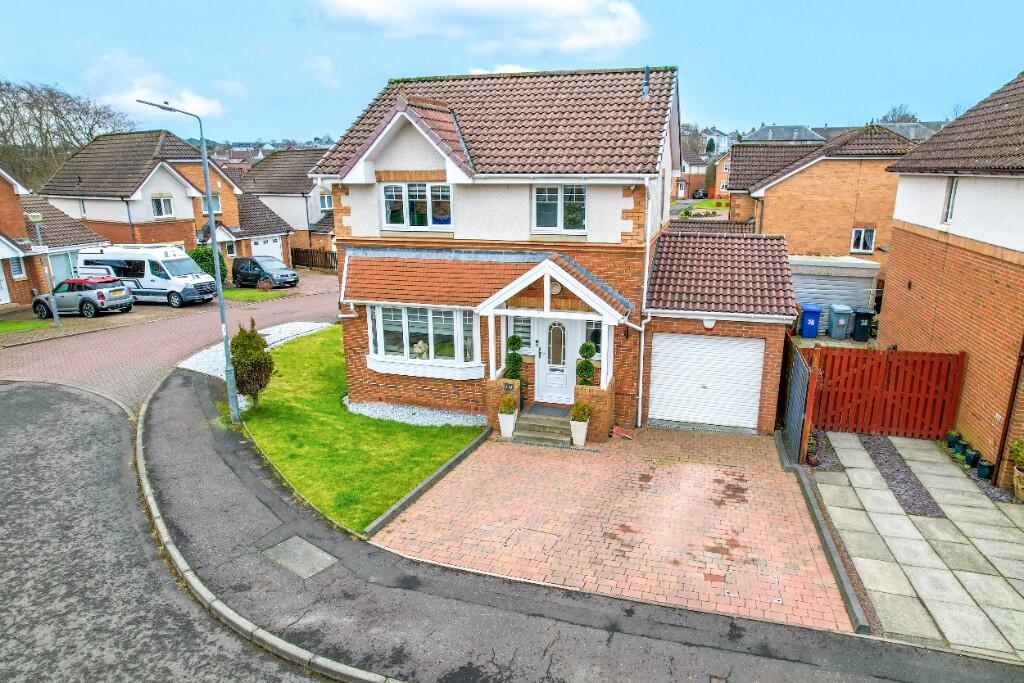 3 bedroom detached house