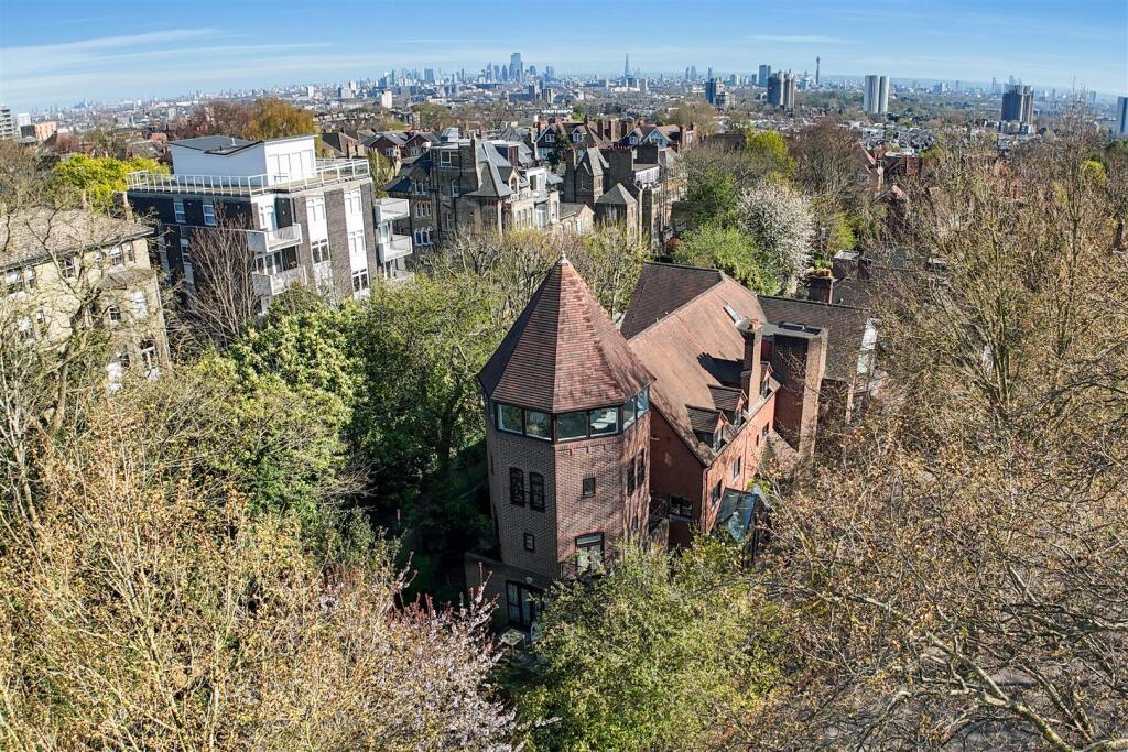 Main image of property: Fitzjohns Avenue, Hampstead, London, NW3