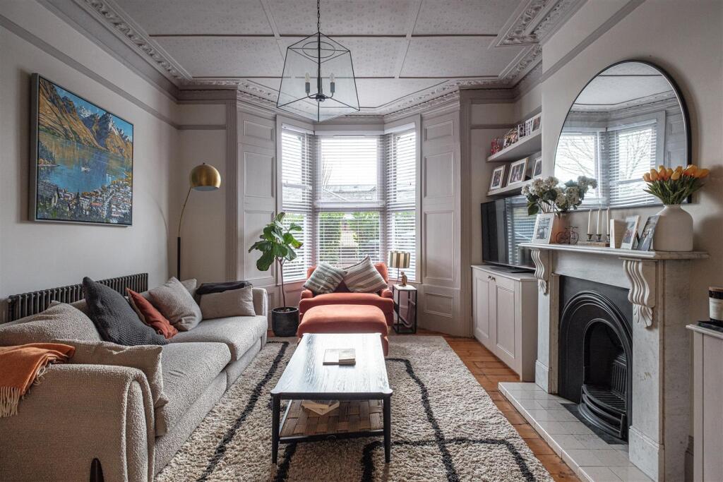 Main image of property: Upper Tollington Park, Stroud Green, N4