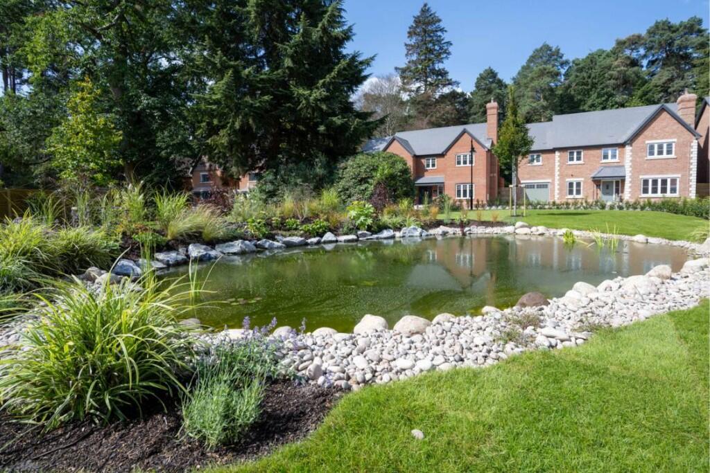 Main image of property: Swinley Road,
Ascot,
SL5 8BA