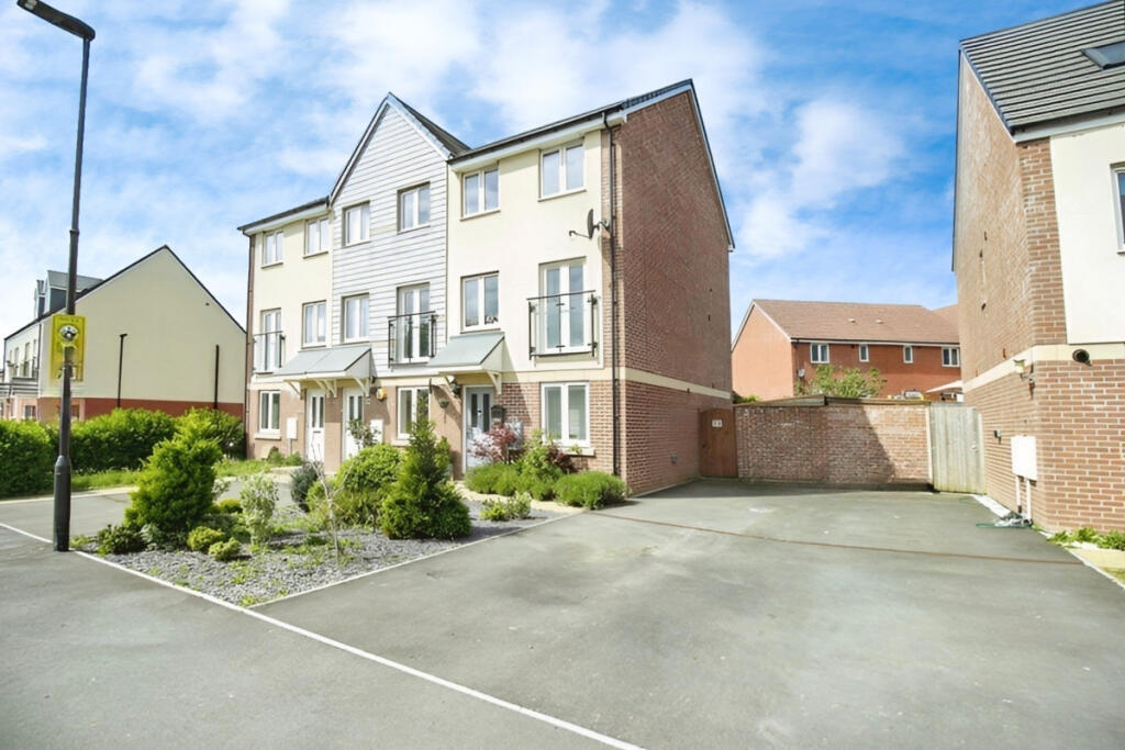 Main image of property: Homington Avenue, Swindon, SN3 6