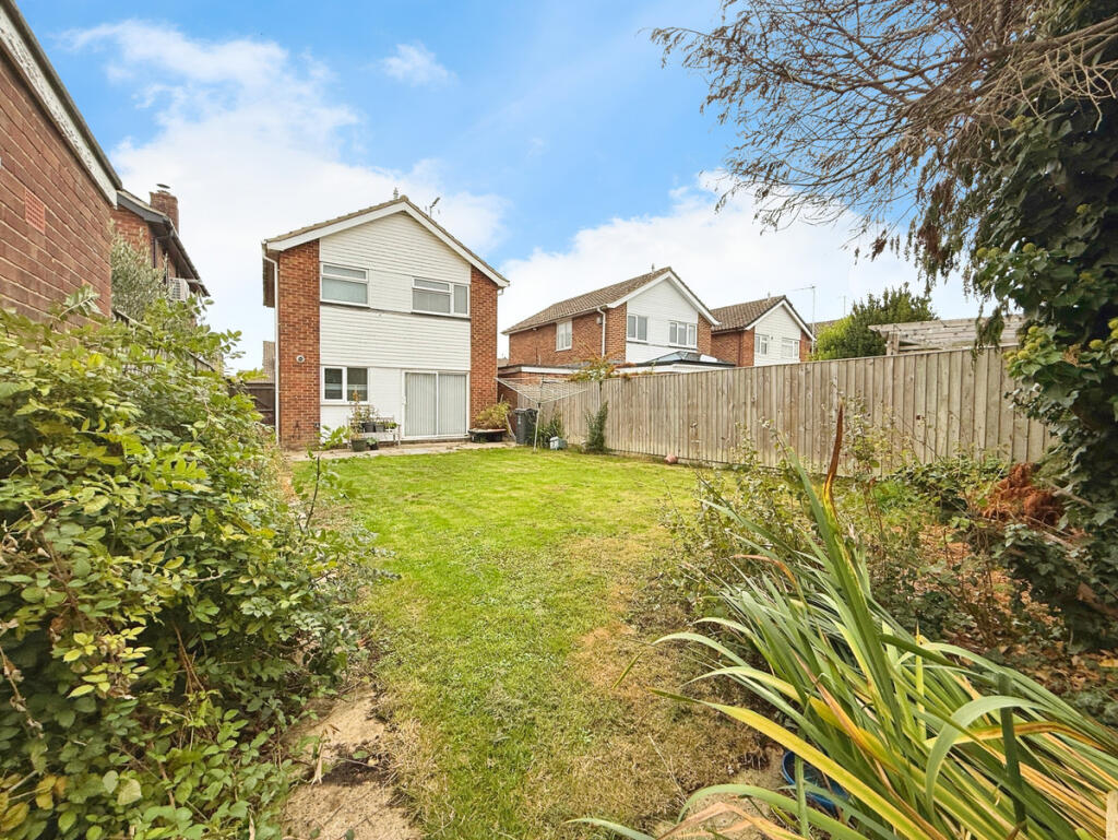 Main image of property: Hadrians Close, Swindon, SN3 4
