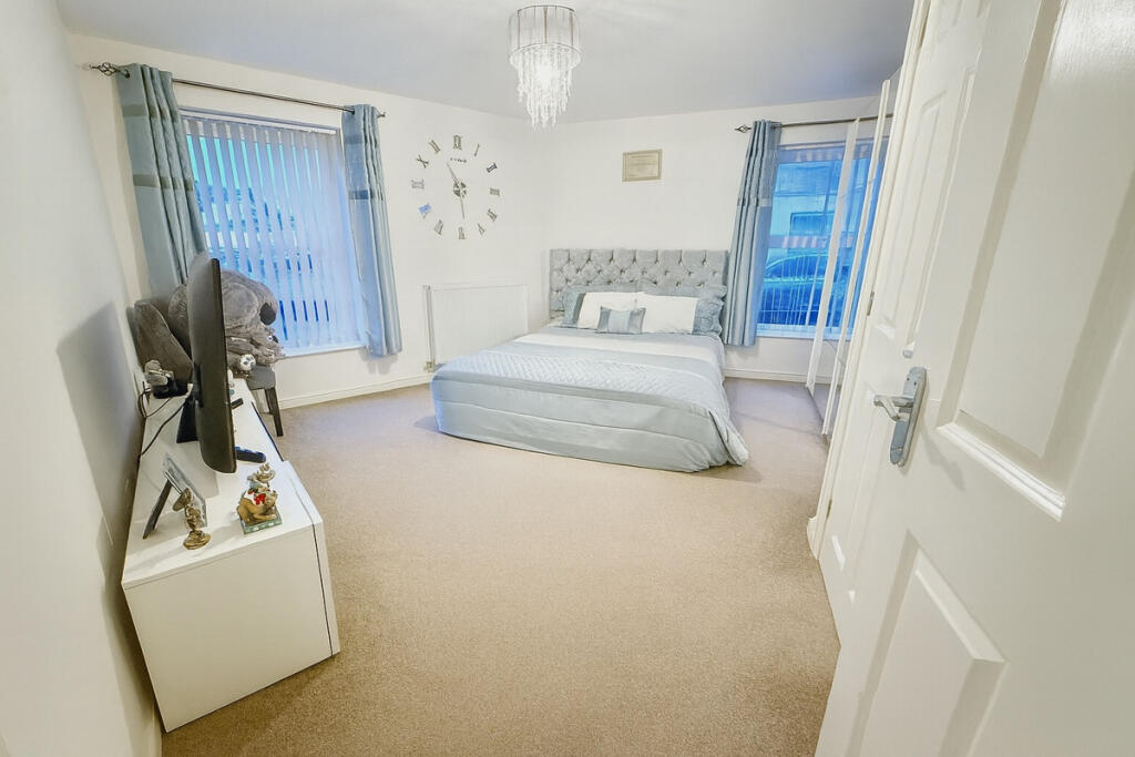 Main image of property: 6 Easdale Street, Swindon, SN25 2