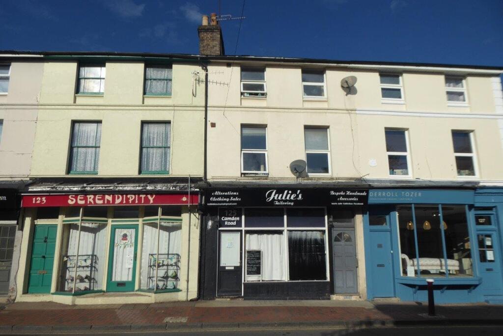 Main image of property: 125 Camden Road, Tunbridge Wells, TN1 2QY