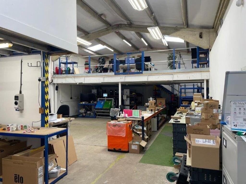 Main image of property: Unit 2a & Unit 2b, Hammonds Farm, Smiths Lane, Goudhurst, TN17 1EU