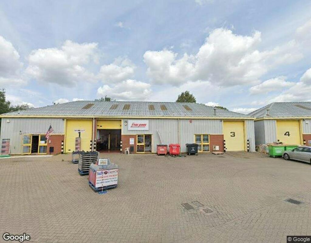 Main image of property: Unit 2, Orchard Business Centre, Tonbridge, TN9 1QG