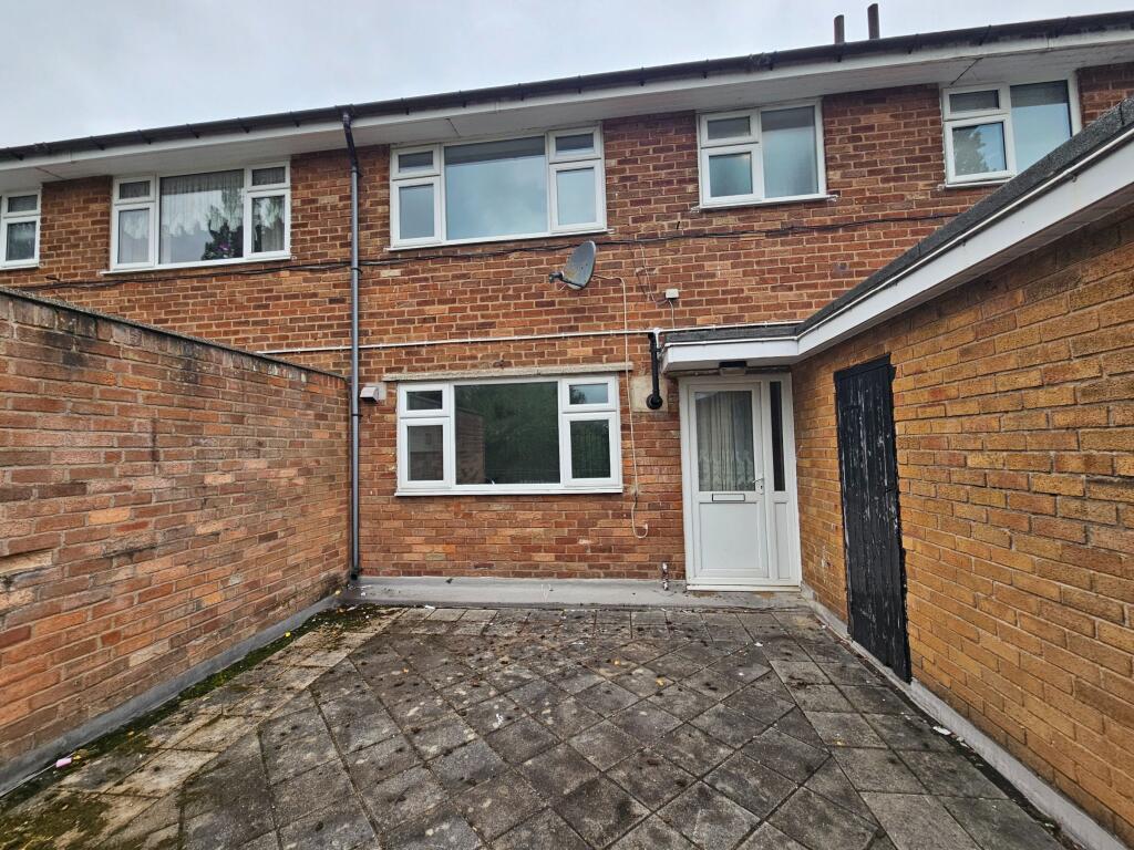 Main image of property: Kirkway, Middleton, Manchester
