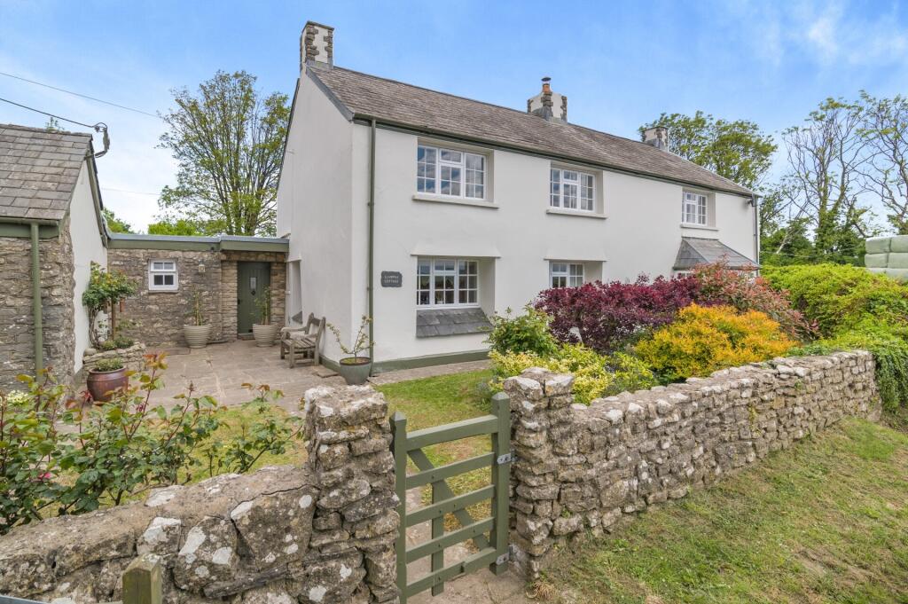 Main image of property: Llampha, Nr Ewenny