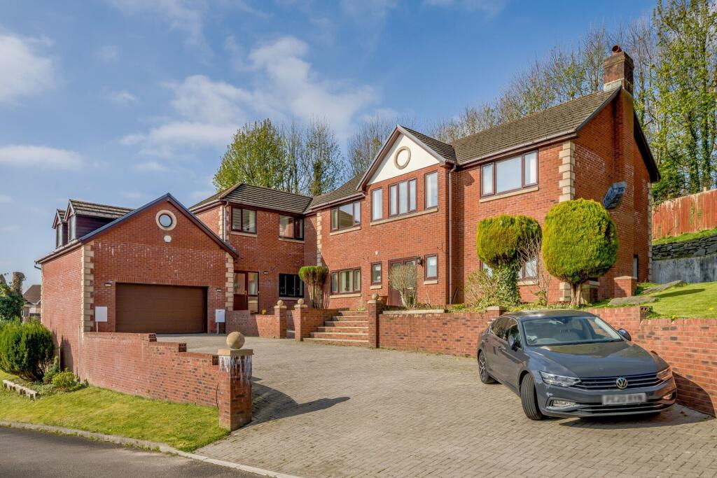 Main image of property: Clos Maes Mawr, Caerphilly
