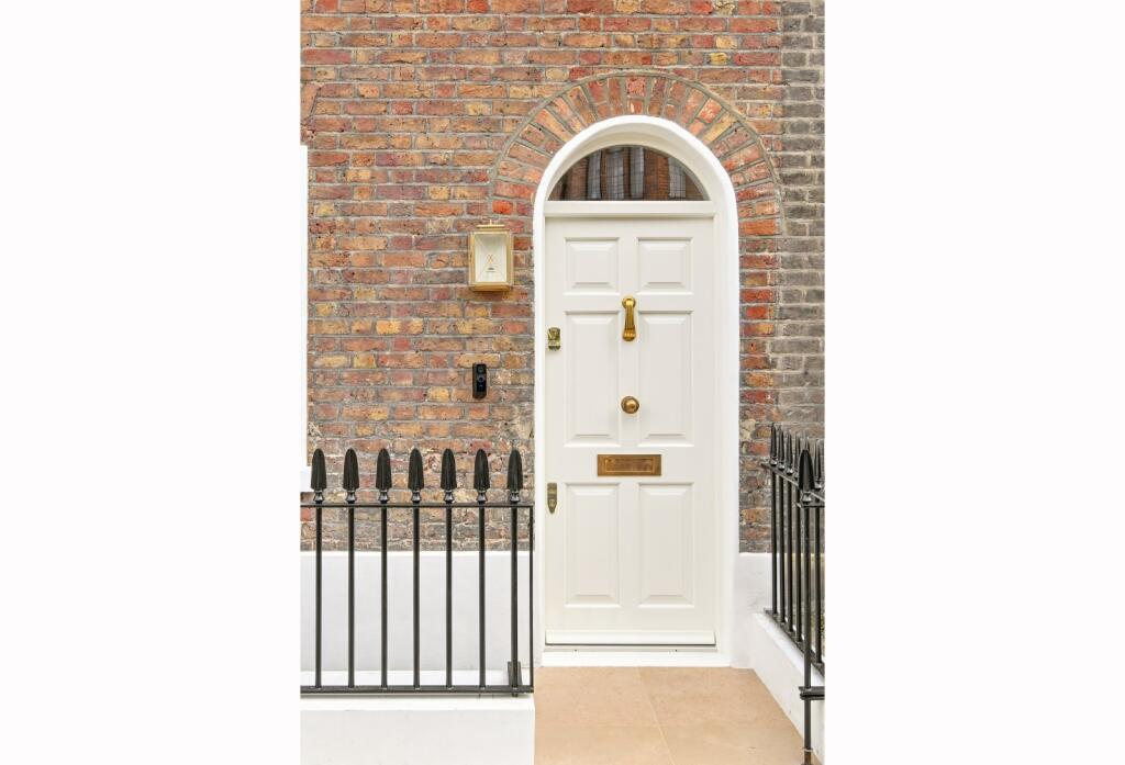 Main image of property: Elystan Place, London
