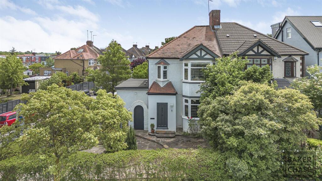 Main image of property: Waterfall Road, Arnos Grove, London, N11
