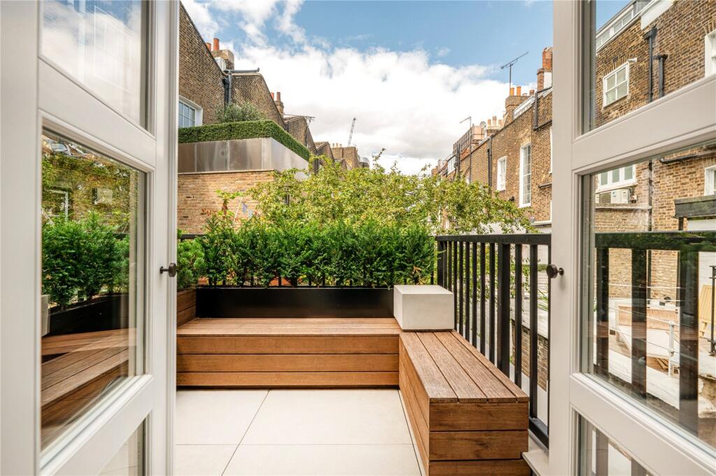 Main image of property: Berkeley Gardens, Kensington, London, W8