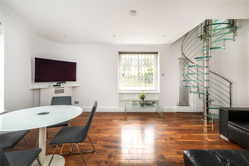 Main image of property: Chepstow Crescent, Notting Hill, London, W11