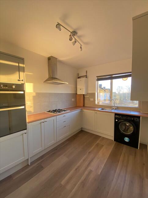 Main image of property: w4 5LD