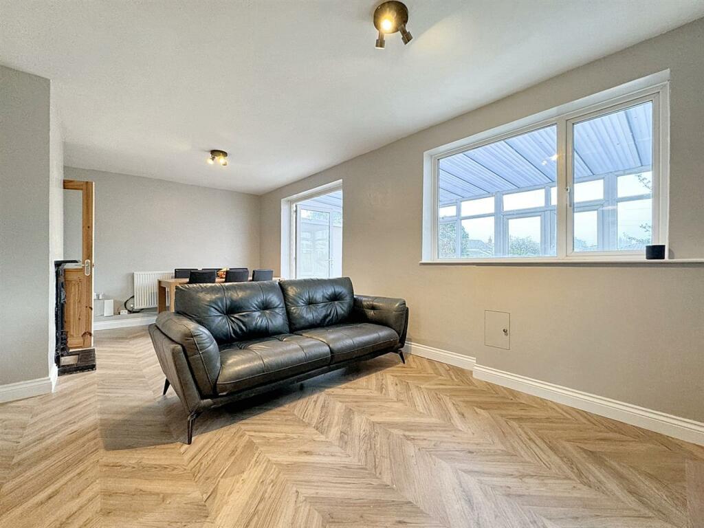 Additional property image - Park Hayes, Leigh on Mendip