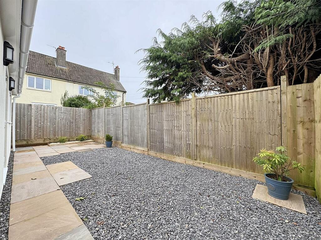 Additional property image - Park Hayes, Leigh Upon Mendip