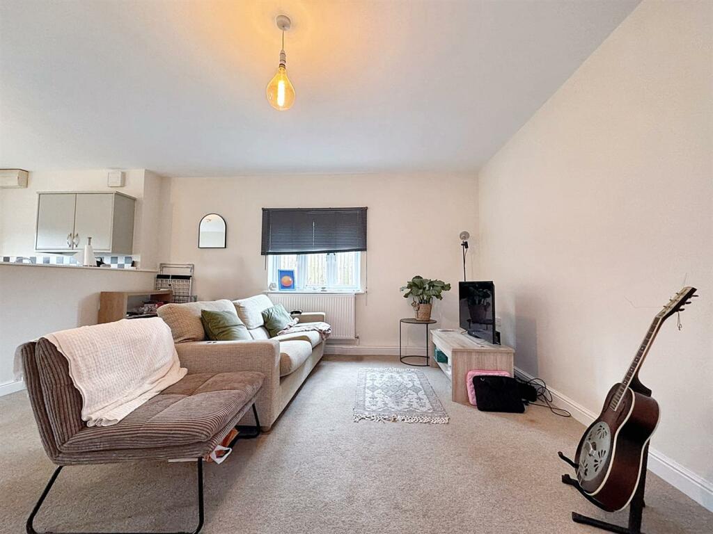 Additional property image - South Road, Midsomer Norton