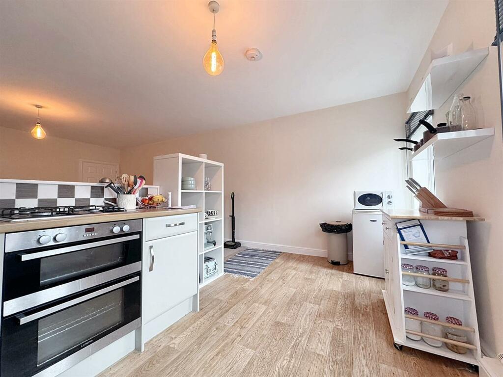 Additional property image - South Road, Midsomer Norton