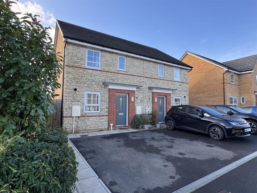 Main image of property: Beauchamp Avenue, Midsomer Norton