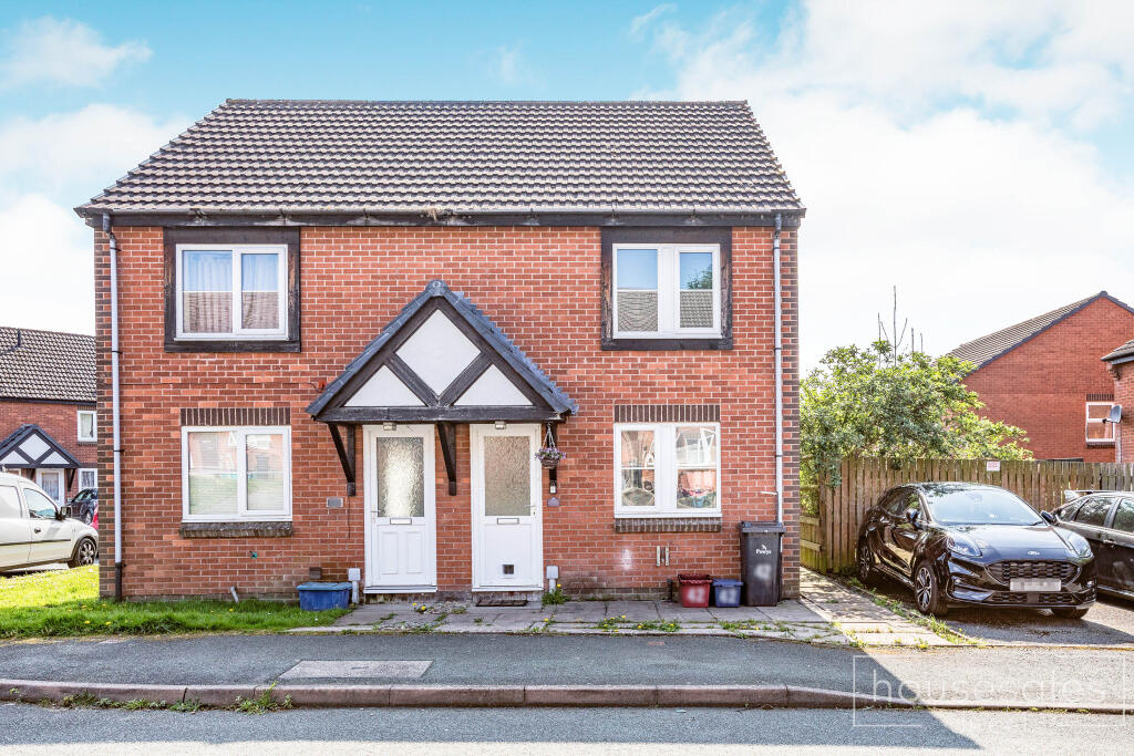 Main image of property: Glandwr, Newtown, SY16