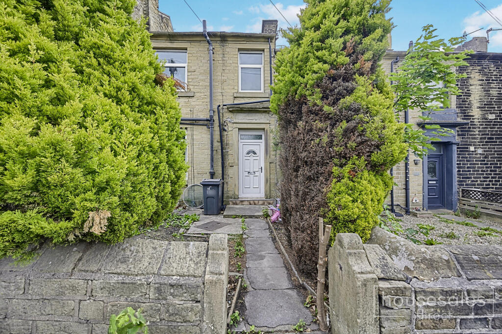 Main image of property: New Hey Road, Huddersfield, HD3