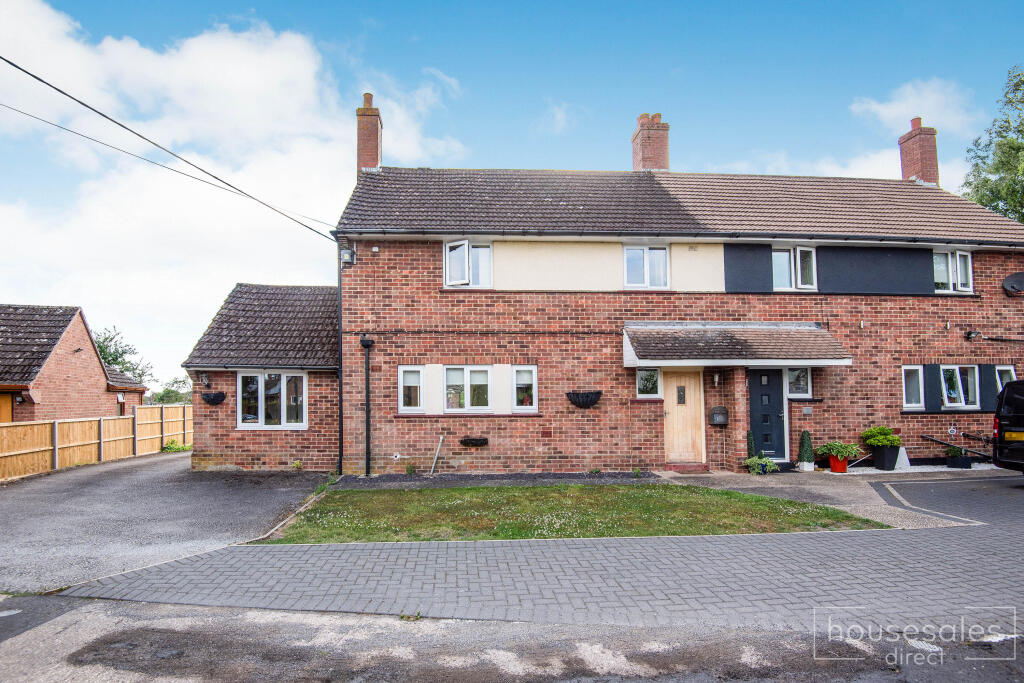 Main image of property: The Crescent Wragby, Market Rasen, LN8