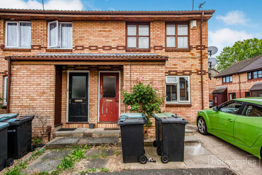 Main image of property: Maypole Road, Gravesend, DA12