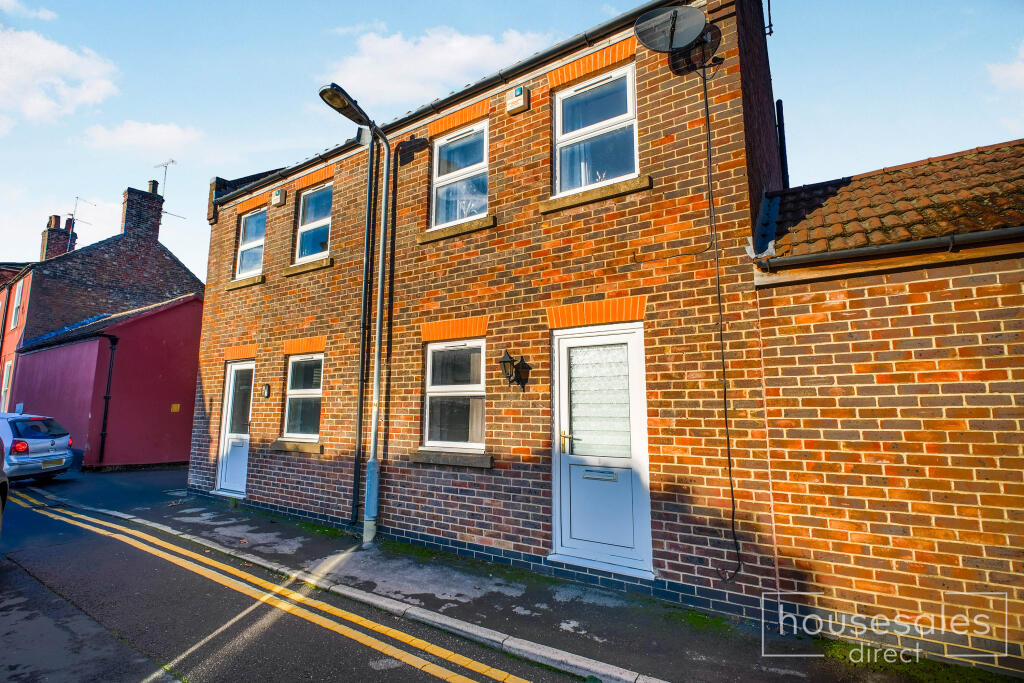 Main image of property: Union Court Union Place, Boston, PE21