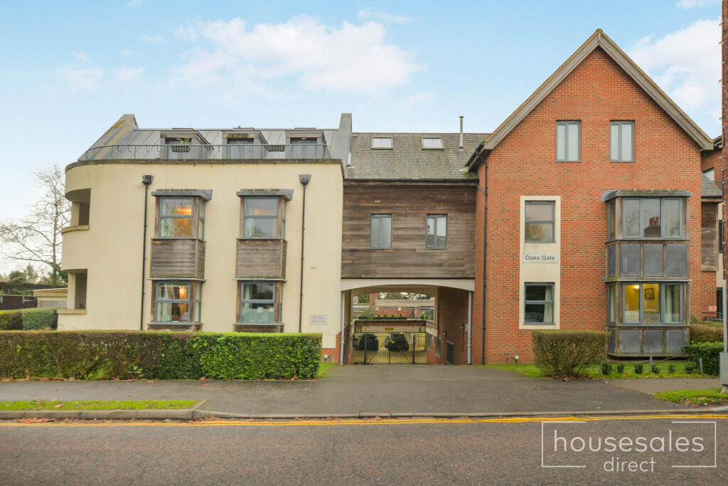 Main image of property: Oaks Gate Oaks Road, TENTERDEN, TN30