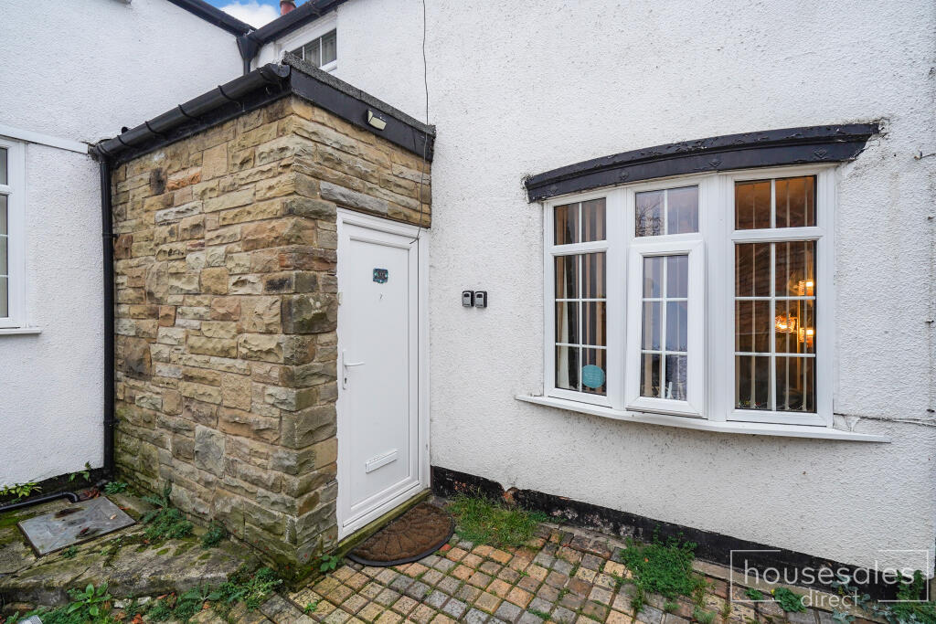 Main image of property: 11 Westwood Road, Scarbrough, YO11