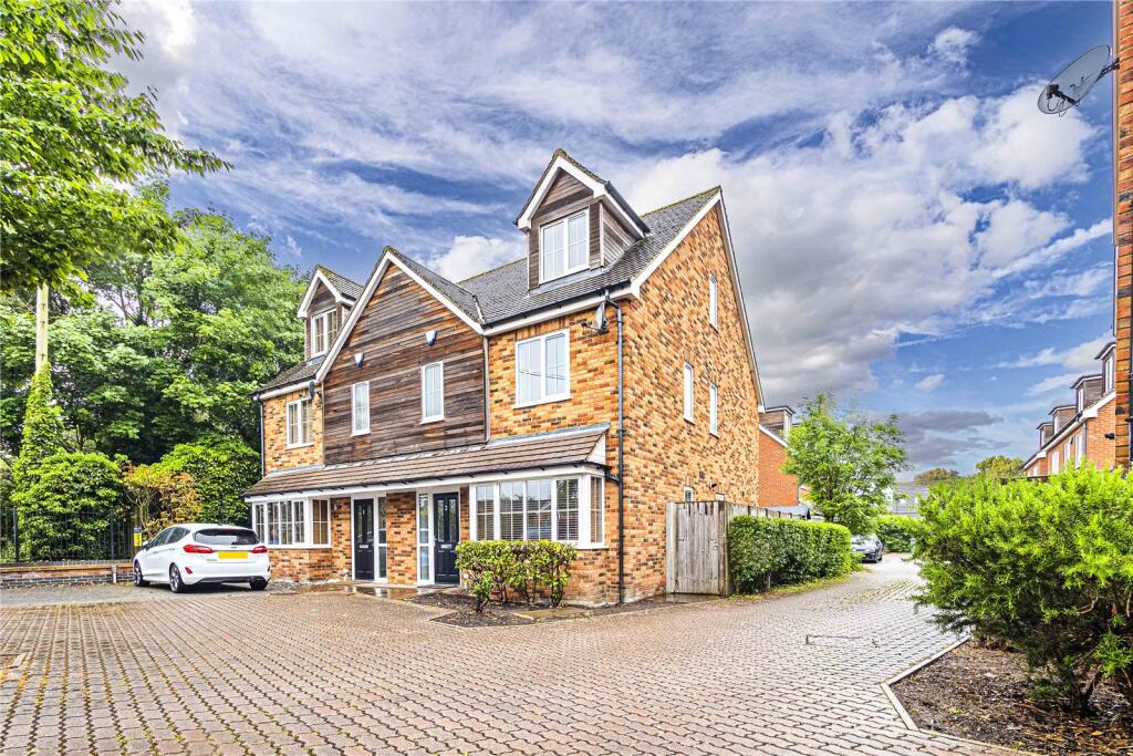 Main image of property: Privet Drive, Leavesden, Watford, Hertfordshire, WD25