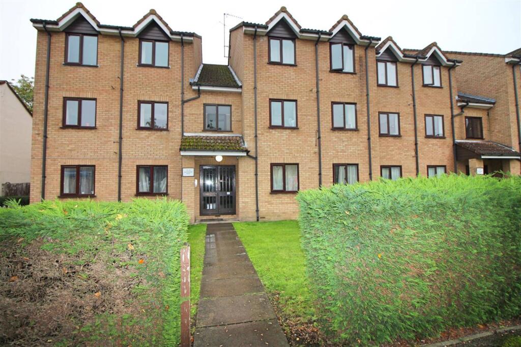 Main image of property: Danziger Way, Borehamwood, Hertfordshire, WD6