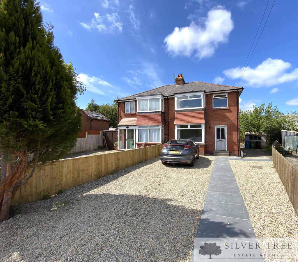 Main image of property: The Crescent, Throxenby Lane, Scarborough, North Yorkshire