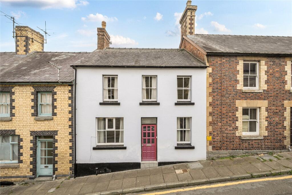 3 bedroom terraced house