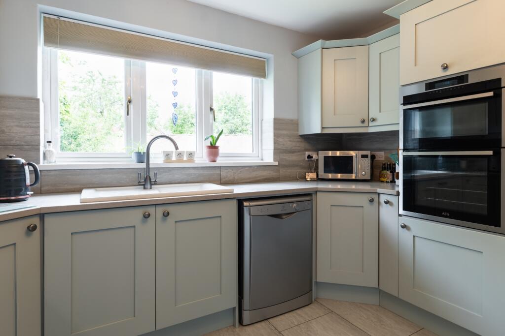 Additional property image - Old Vicarage Gardens, Old Vicarage Lane, Priors Marston, CV47
