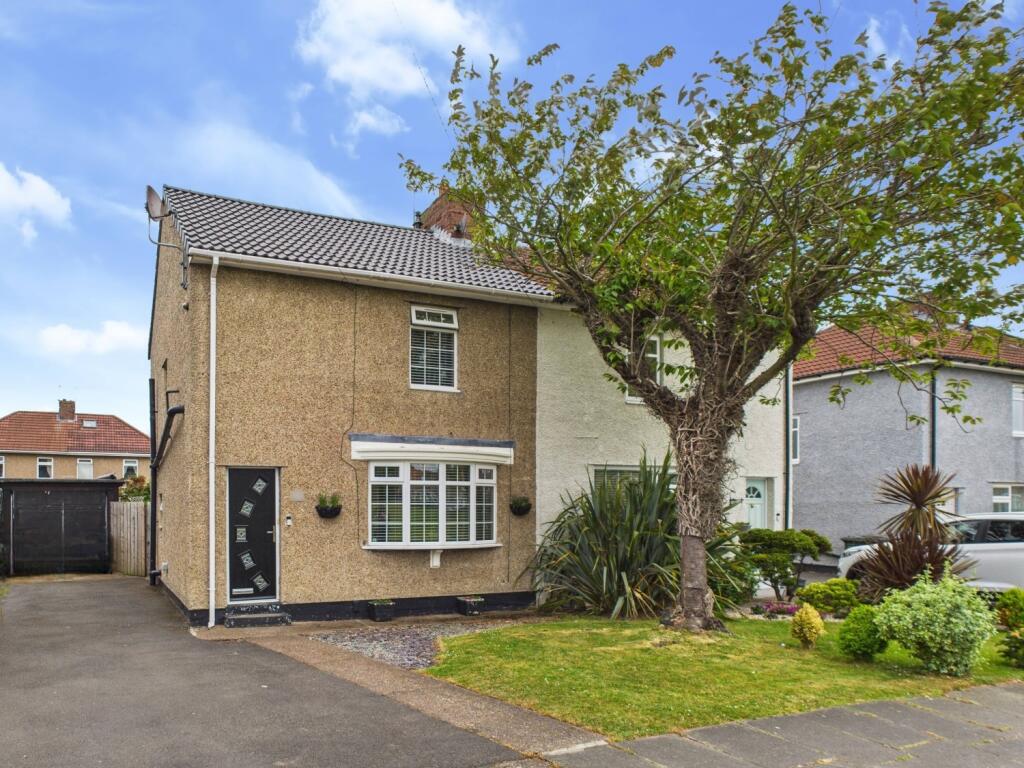 Main image of property: Park Grove, Shiremoor, NE27
