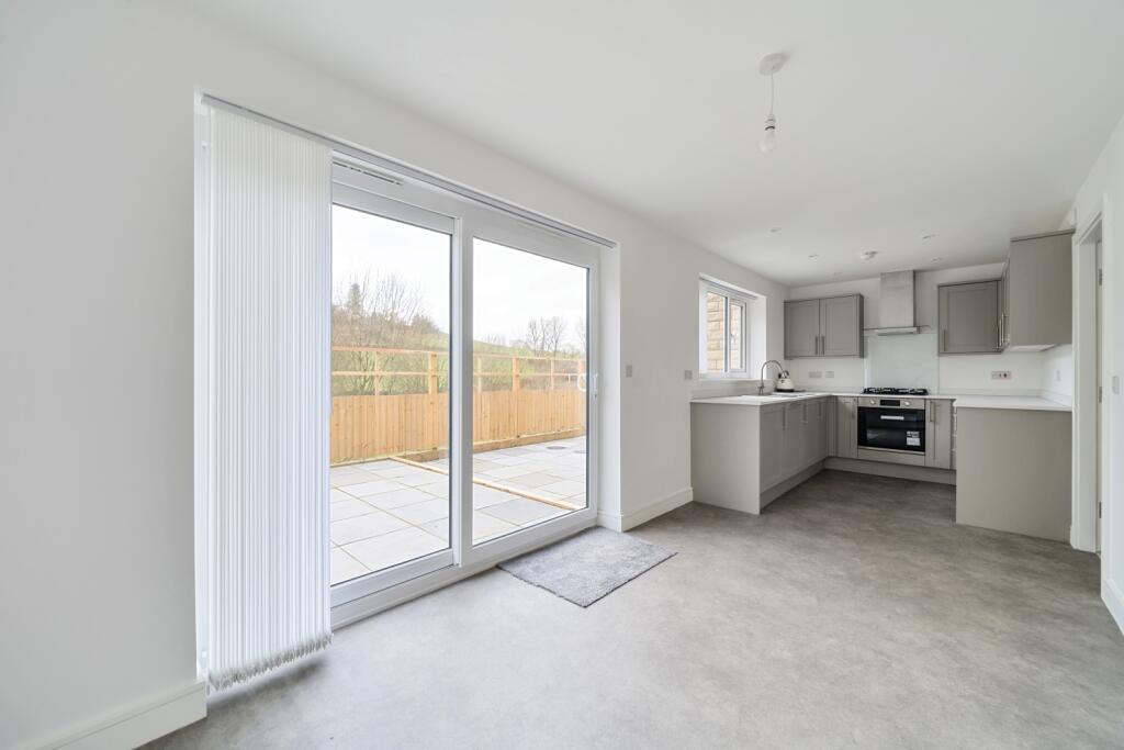 Additional property image - 8b The Old Sidings, Foulridge, Colne, BB8 7GQ